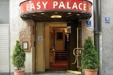 Easy Palace Station Hotel:  MUNICH