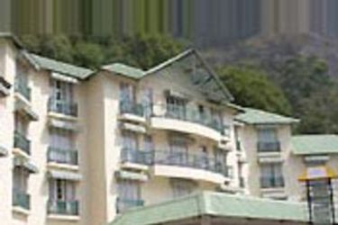 Hotel Club Mahindra Lake View:  MUNNAR