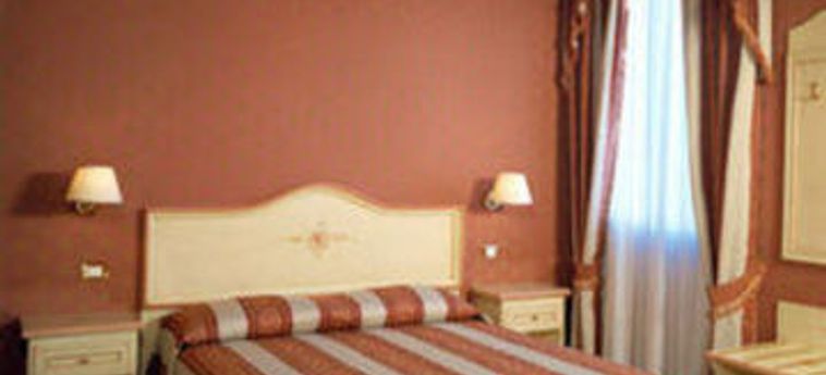 Hotel Locanda Conterie:  MURANO - VENISE