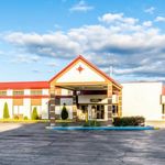 RED ROOF INN & SUITES OF MUSKEGON HEIGHTS 2 Stars