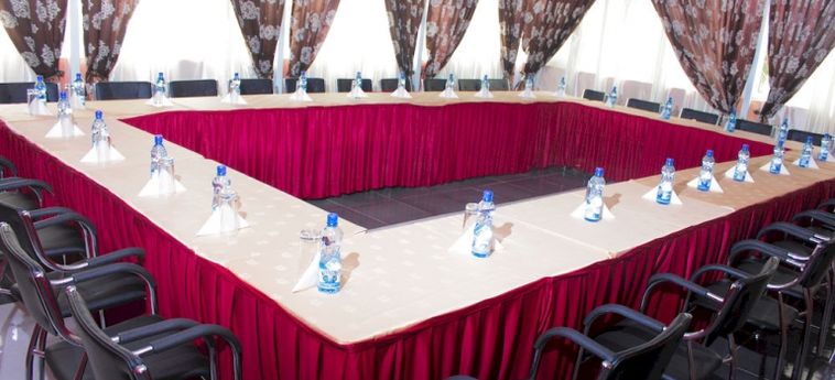 Hadassah Hotel:  NAIROBI