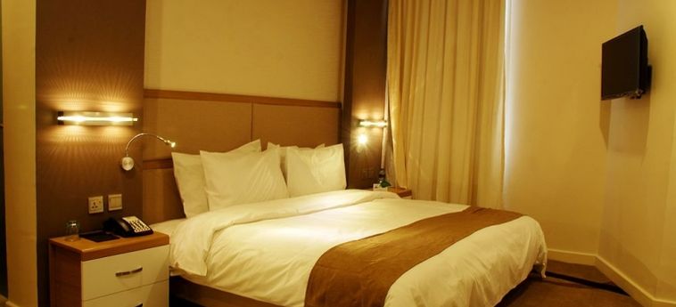 Hotel Prideinn Azure:  NAIROBI
