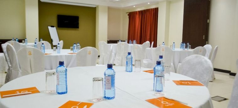 Hotel Qaribu Inn:  NAIROBI