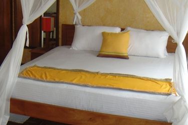 The Kenya Comfort Hotel Suites:  NAIROBI