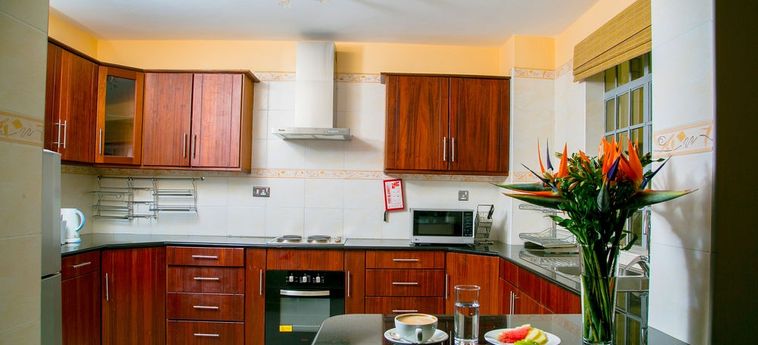 Batians Peak Serviced Apartments:  NAIROBI