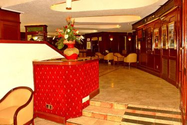 Hotel Nairobi Safari Club:  NAIROBI