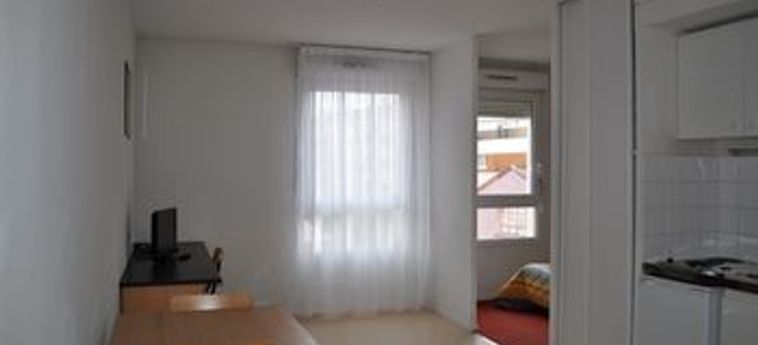 Hotel Appart'hôtel La Maison Des Chercheurs Nancy: Foto 