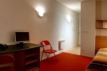 Hotel Appart'hôtel La Maison Des Chercheurs Nancy: Photo 