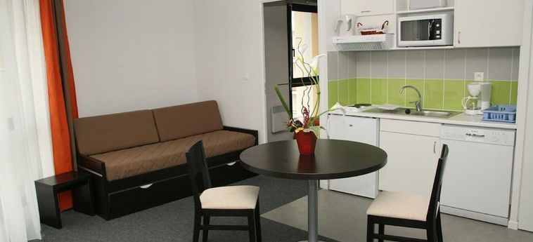 Nemea Appart'hotel Grand Coeur Nancy Centre  Nancy: Photo 
