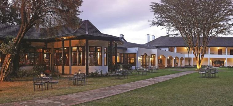 Hotel Fairmont Mount Kenya Safari:  NANYUKI