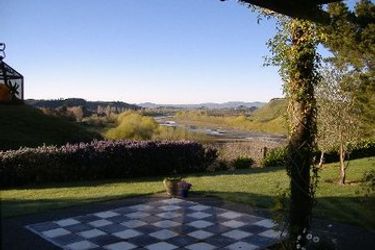 Hotel Whinfield Farmstay D:  NAPIER - HASTINGS