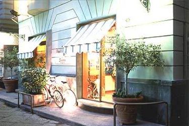 Hotel Suites Ares:  NAPLES AND SURROUNDINGS