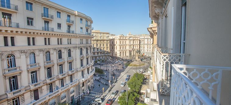 Hotel B&b Palazzo Depretis :  NAPLES AND SURROUNDINGS