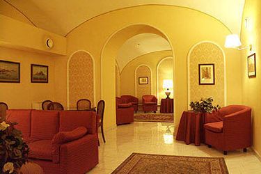 Hotel Nuovo Rebecchino:  NAPLES AND SURROUNDINGS