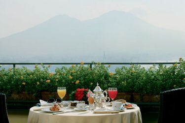 Hotel San Francesco Al Monte:  NAPLES AND SURROUNDINGS