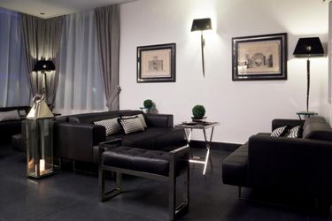 Hotel Lhp Napoli Palace & Spa:  NAPLES AND SURROUNDINGS