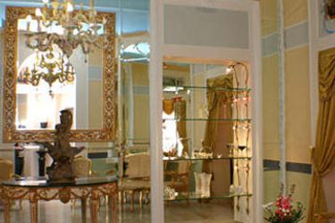 Hotel Art Resort Galleria Umberto:  NAPLES AND SURROUNDINGS