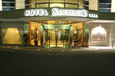 Hotel San Mauro:  NAPLES AND SURROUNDINGS