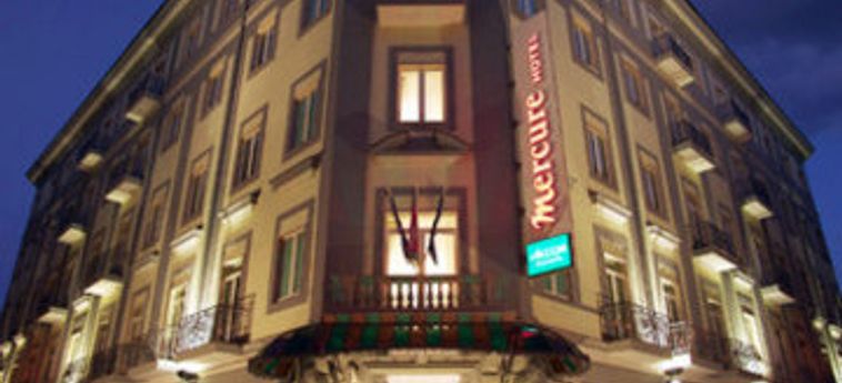 Hotel Ibis Styles Napoli Garibaldi:  NAPLES ET ENVIRONS