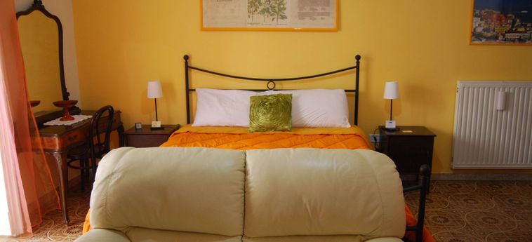 Bed And Breakfast Casa Mariella:  NAPLES ET ENVIRONS
