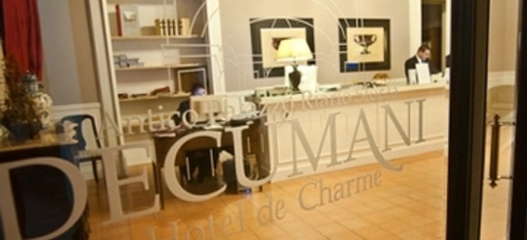 Decumani Hotel De Charme:  NAPLES ET ENVIRONS