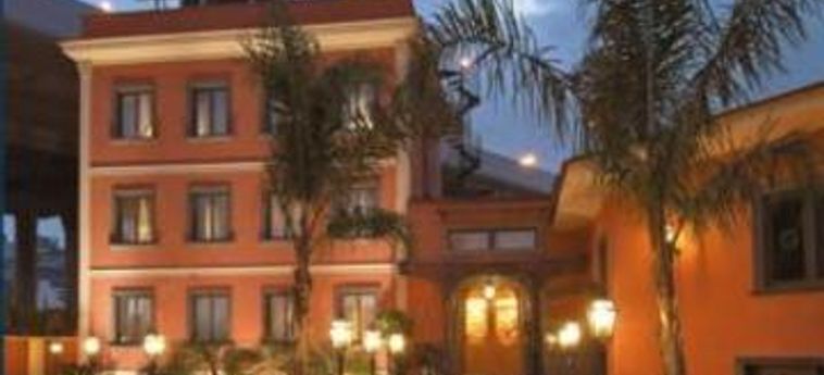 Hotel Buono:  NAPLES ET ENVIRONS