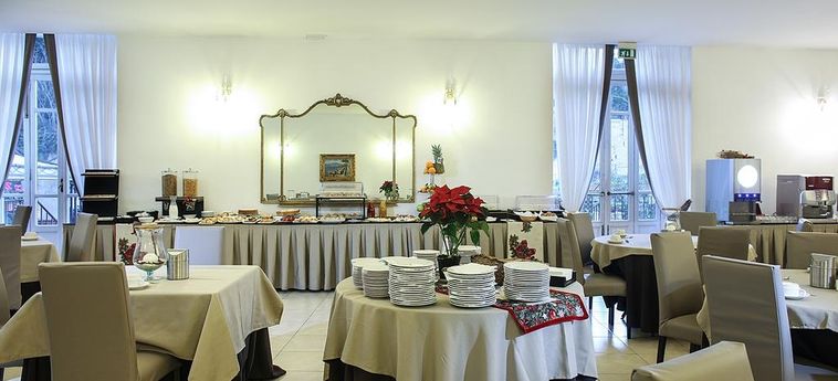 Grand Hotel Capodimonte:  NAPLES ET ENVIRONS