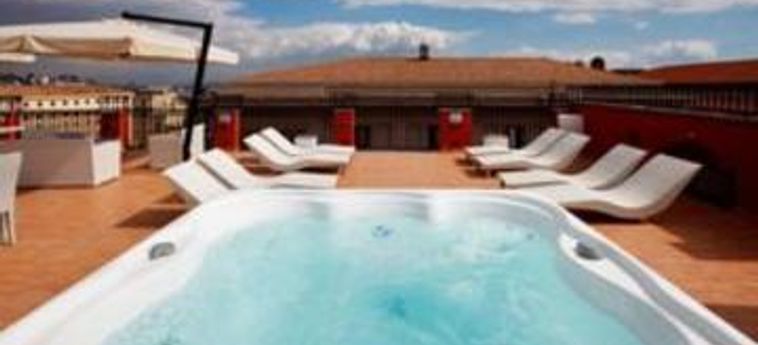 Hotel La Ciliegina:  NAPLES ET ENVIRONS