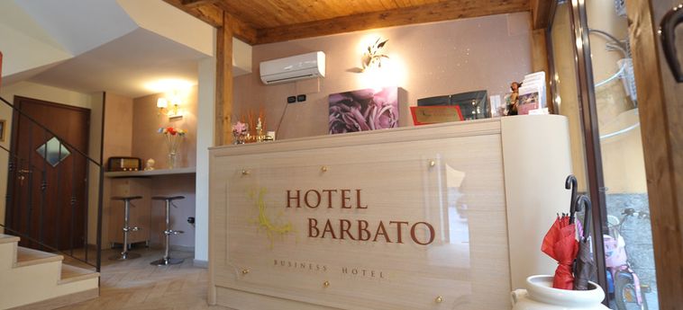 Hotel Barbato:  NAPLES ET ENVIRONS