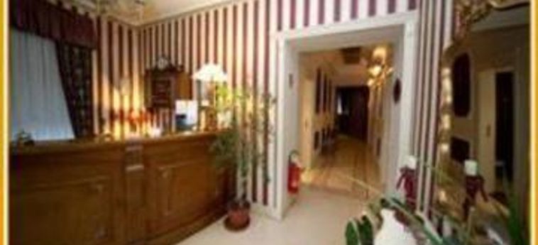 Hotel Relais Villa Oteri:  NAPLES ET ENVIRONS