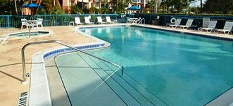 Hotel Comfort Inn And Executive Suite:  NAPLES (FL)