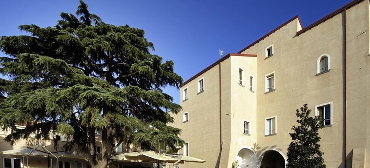 Hotel Relais Villa Buonanno:  NAPOLES Y ALREDEDORES