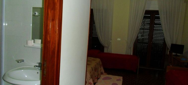Hotel Astoria Pompei:  NAPOLES Y ALREDEDORES
