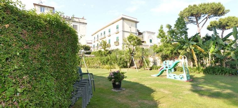 Hotel Residence Miramare:  NAPOLES Y ALREDEDORES