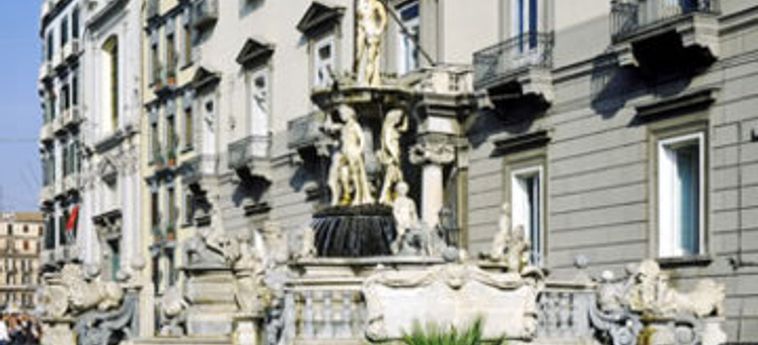 Hotel Palazzo Turchini:  NAPOLES Y ALREDEDORES