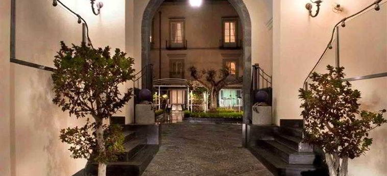 Hotel Palazzo Caracciolo:  NAPOLES Y ALREDEDORES