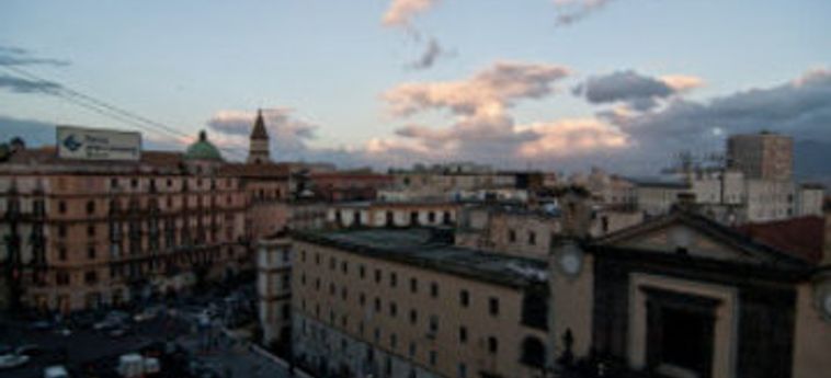 Hotel Fiorentini Residence:  NAPOLES Y ALREDEDORES