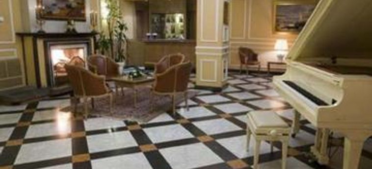 Culture Hotel Villa Capodimonte:  NAPOLI E DINTORNI