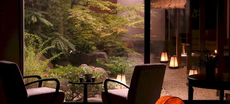 Hotel Sarusawaike Yoshidaya:  NARA - NARA PREFECTURE