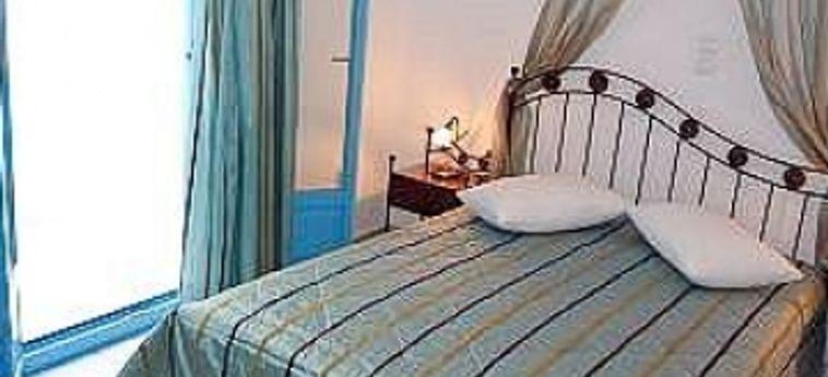 Hotel Antony Suites & Residences:  NAXOS
