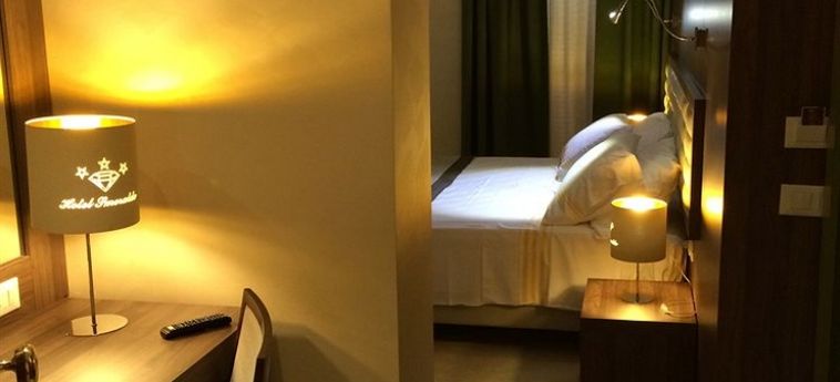 Hotel Smeraldo:  NEAPEL UND UMGEBUNG