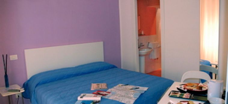 Hotel Bed & Breakfast Dei Decumani:  NEAPEL UND UMGEBUNG