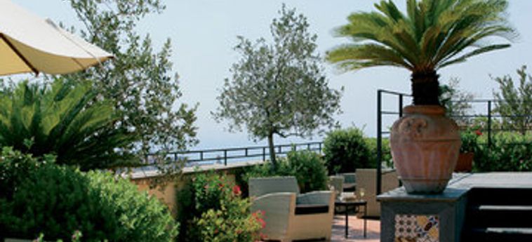 Hotel San Francesco Al Monte:  NEAPEL UND UMGEBUNG