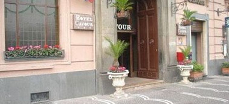 B&b Hotel Napoli:  NEAPEL UND UMGEBUNG
