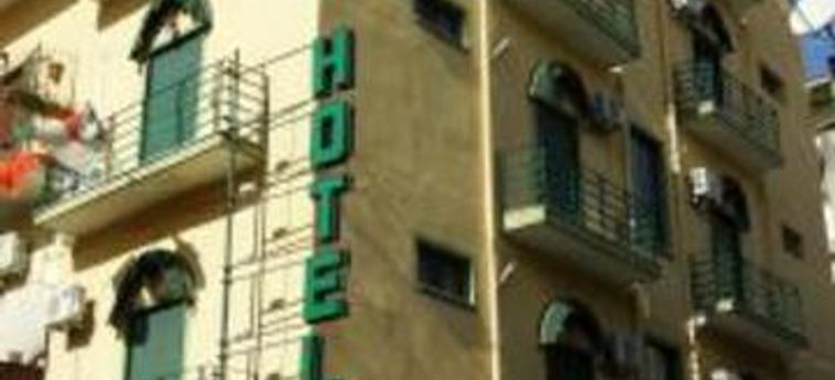 Hotel Chanel:  NEAPEL UND UMGEBUNG