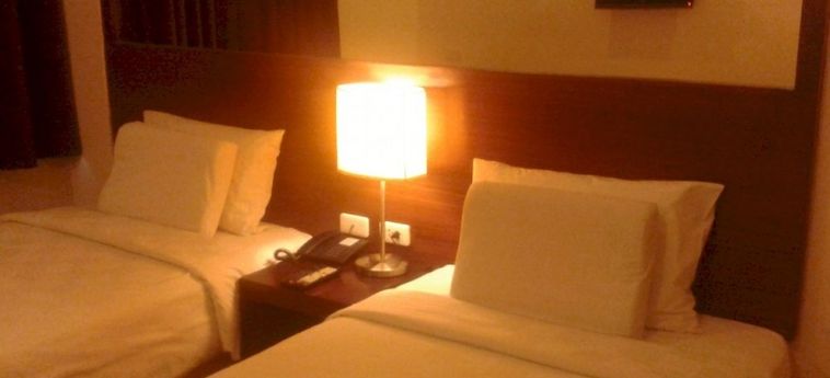 Go Hotels Bacolod:  NEGROS ISLAND