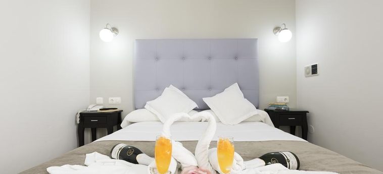 Hotel Toboso Chaparil Nerja - Costa Del Sol: Foto 