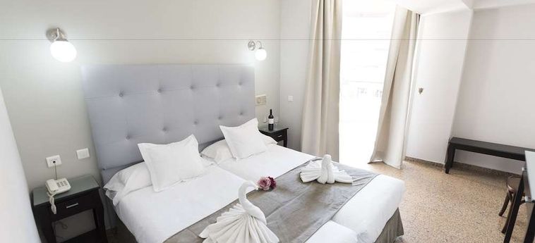 Hotel Toboso Chaparil Nerja - Costa Del Sol: Foto 