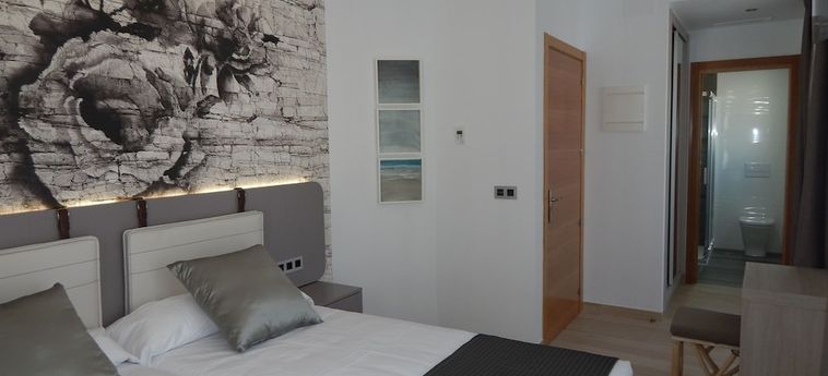 Hotel Hostal Doña Carmen Nerja - Costa Del Sol: Foto 