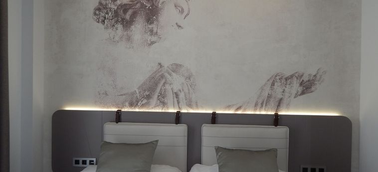 Hotel Hostal Doña Carmen Nerja - Costa Del Sol: Foto 
